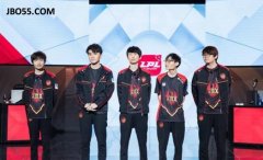 竞博JBO电竞推荐:LPL夏季总决赛RNG和FPX谁能得冠