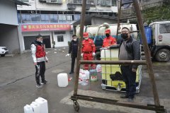 ����ѩ����Ԯ�������������˾Ϊ��ҵ����ɷ�����Һ